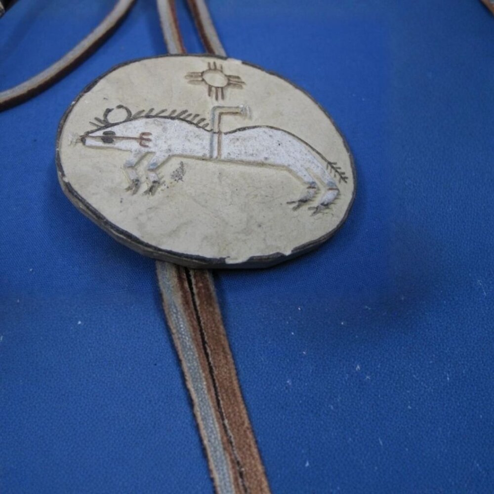 Vintage Southwestern Pottery Bolo Tie - Spirit Bear with Heartline & Sun - Picture 2 of 3